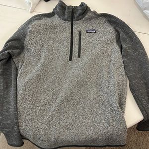 Gray patagonia soft long sleeve jacket